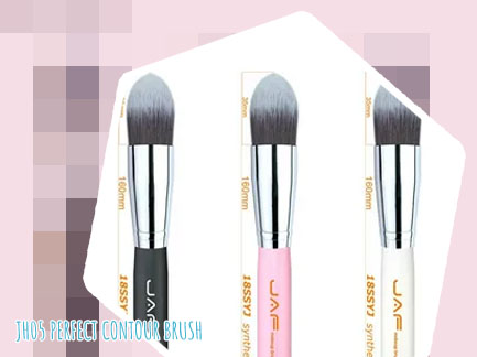 Contour blending brush